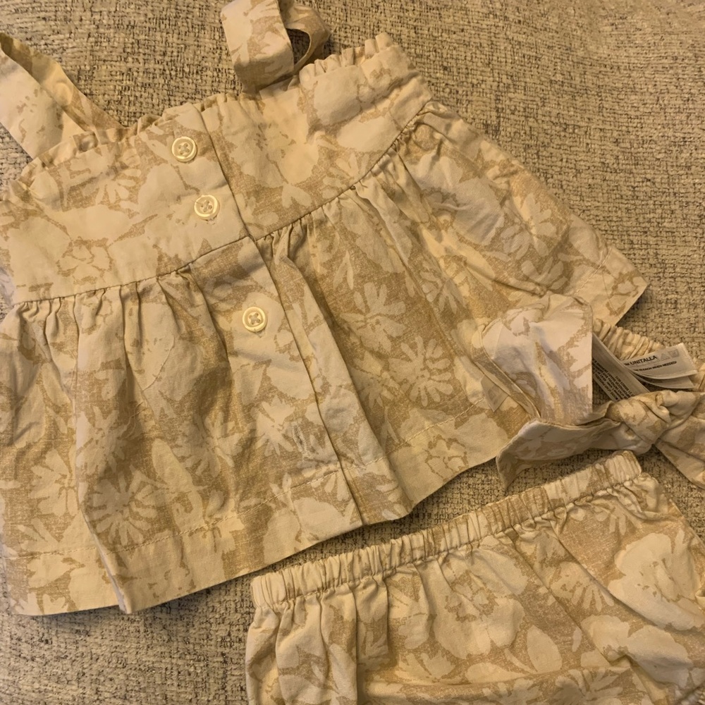 Baby gap 3-piece set